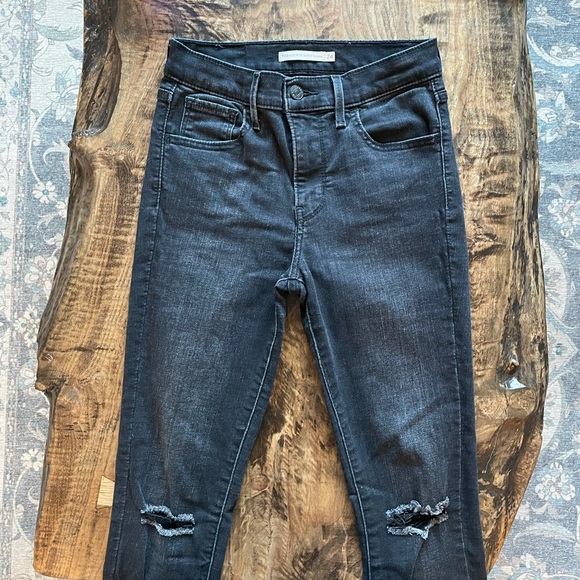 Levi’s 720 High Rise Super Skinny - Picture 4 of 8